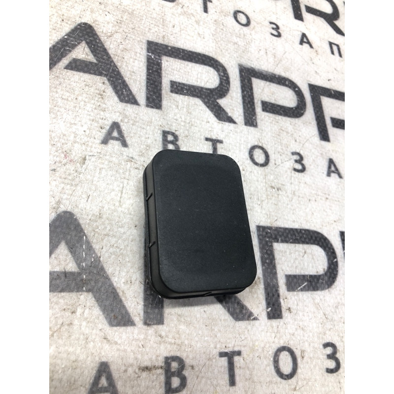 Заглушка (салон) Volkswagen Passat B7 2014 1.8 3c0857593b