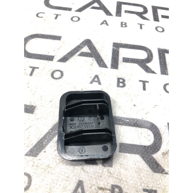 Заглушка (салон) Volkswagen Passat B7 2014 1.8 3c0857593b