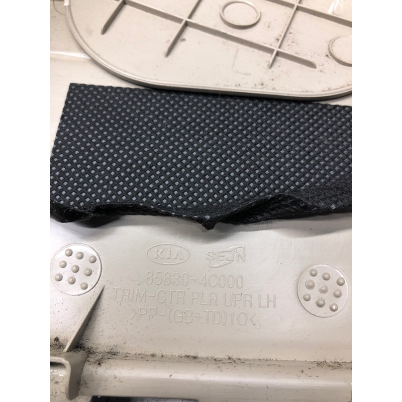 Обшивка стойки верхняя (салон) KIA Optima TF 2015 2.4 858304C000UP