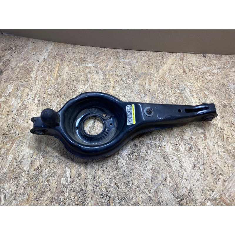 Рычаг подвески (подвеска) FORD Focus MK3 2016 1.0 BV6Z5500C