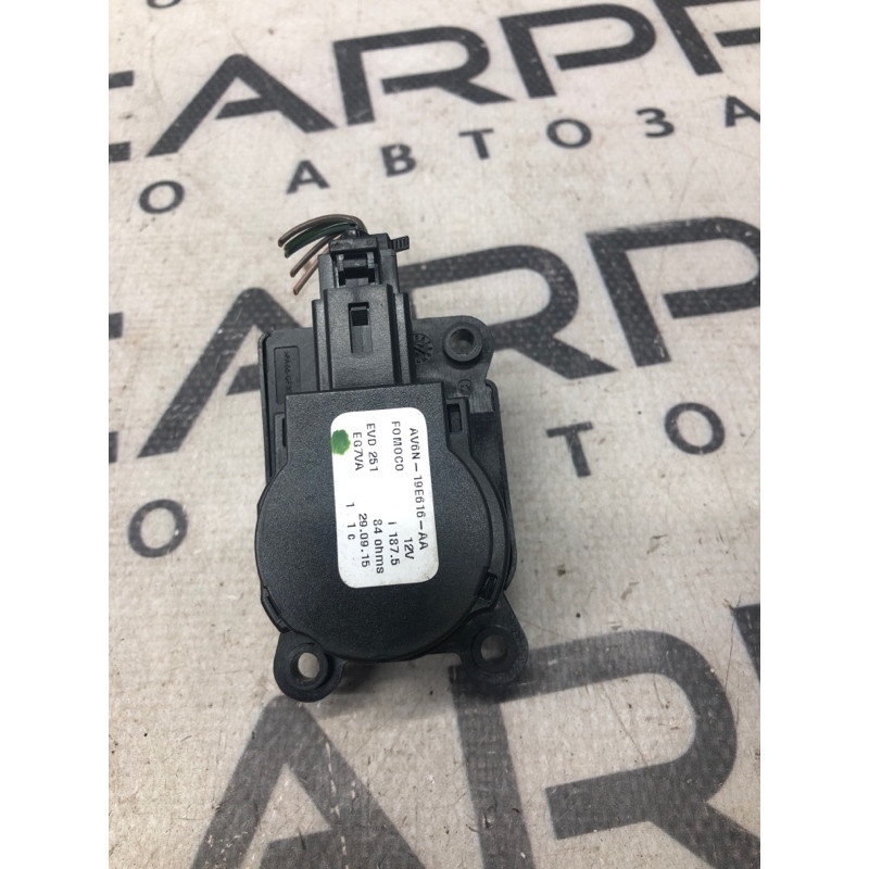 Привод заслонки отопителя (отопление и кондиционирование) FORD Focus MK3 2012 2.0 av6n19e616aa