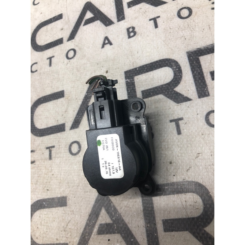 Привод заслонки отопителя (отопление и кондиционирование) FORD Focus MK3 2012 2.0 av6n19e616aa