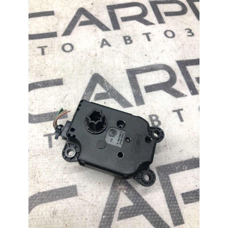 Привод заслонки отопителя (отопление и кондиционирование) FORD Focus MK3 2012 2.0 av6n19e616aa