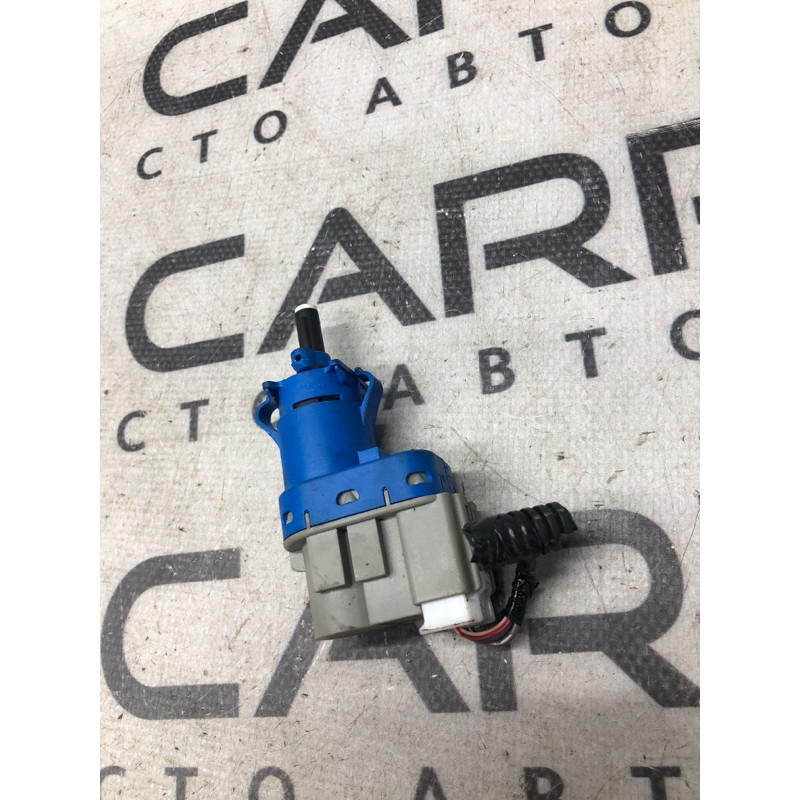 Концевик педали тормоза (электрика / датчики) FORD Fusion MK5 2014 2.5 8t4t9g854aa