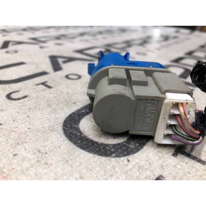 Концевик педали тормоза (электрика / датчики) FORD Fusion MK5 2014 2.5 8t4t9g854aa