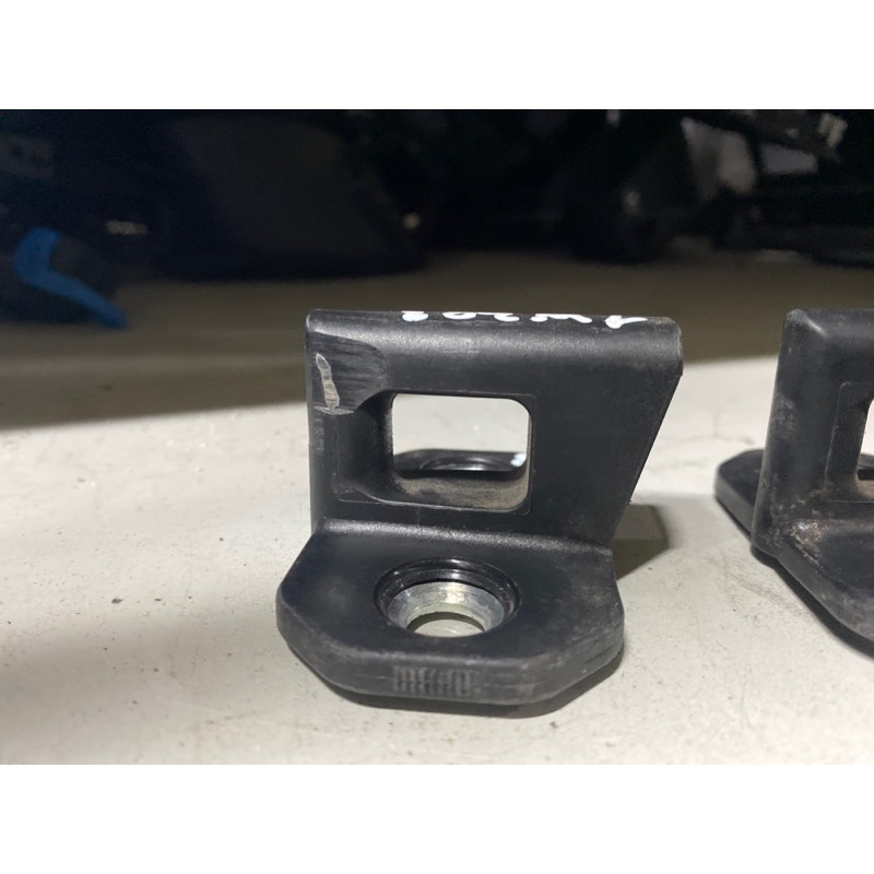 Замок дверей (кузов і елементи) Mercedes-Benz C-class W203 1.8 M111.951 A2037200004