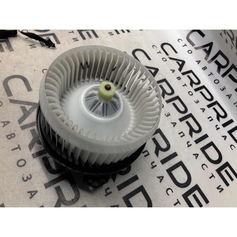 Мотор печки (отопление и кондиционирование) FORD Fusion MK5 2016 2.5 ay2727006220