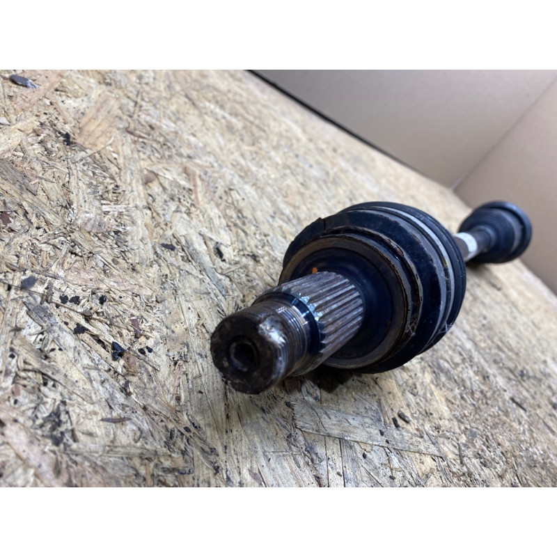 Привід (трансмісія) BMW 3-series F30 33207609351