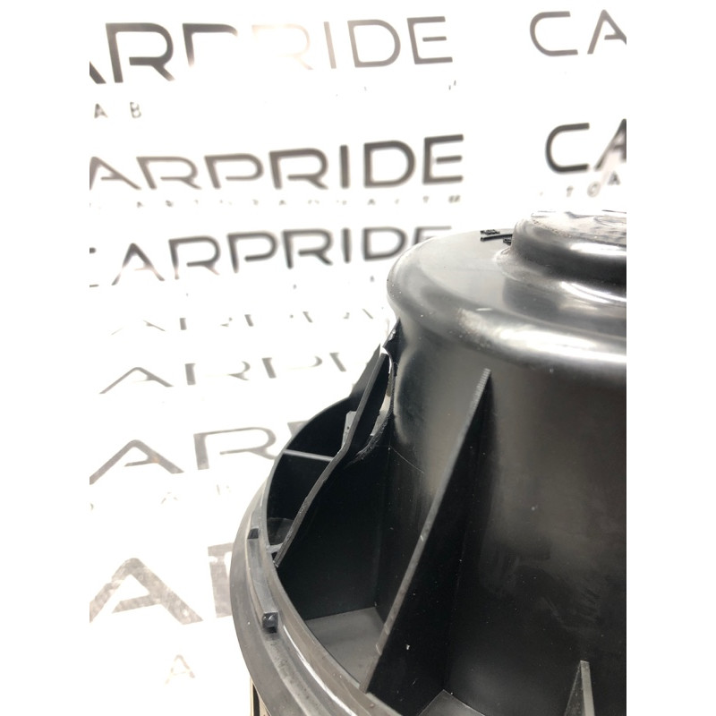 Мотор печки (отопление и кондиционирование) FORD Focus MK3 2015 2.0 H1FZ19805A