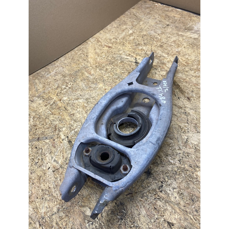 Рычаг подвески (подвеска) Bmw X1 E84 33326772899