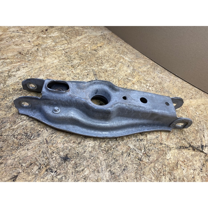 Рычаг подвески (подвеска) Bmw X1 E84 33326772899