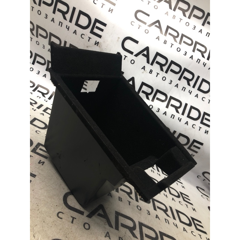 Ящик центральной консоли (салон) Cadillac Xt5 1 2016 3.6 84093683