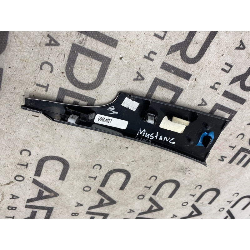 Декор салона (салон) FORD Mustang MK6 2015 fr3b63044b78