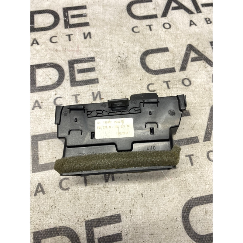 Дефлектор воздуховода (салон) FORD Mustang MK6 2015 fr3b19c696a