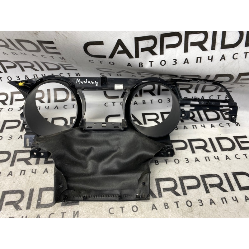 Накладка панели приборов (салон) FORD Mustang MK6 2015 FR3B63044D70B
