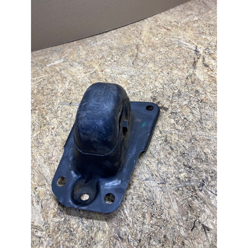 Кронштейн (двигатель и элементы) Volkswagen Jetta 5C 1k0505130j