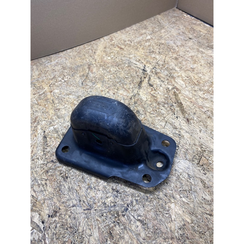 Кронштейн (двигатель и элементы) Volkswagen Jetta 5C 1k0505130j