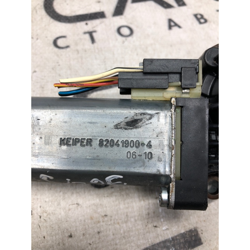 Моторчик регулировки сидения (электрика) Mercedes-Benz C-class W203 2007 3.0 0390203004