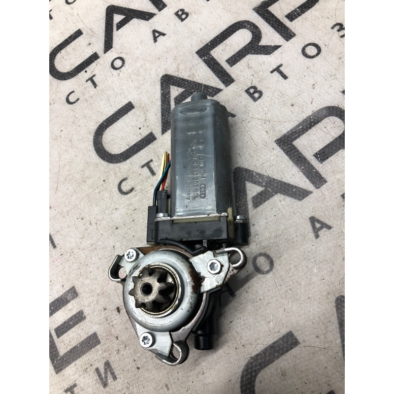 Моторчик регулировки сидения (электрика) Mercedes-Benz C-class W203 2007 3.0 0390203004