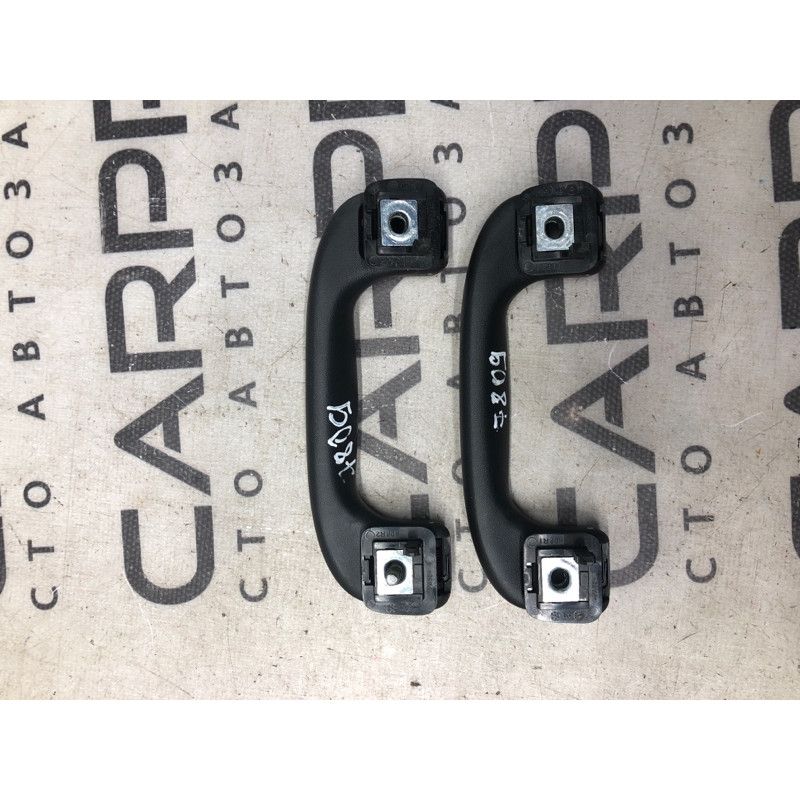 Ручка потолка (салон) Cadillac Xt5 1 2016 3.6