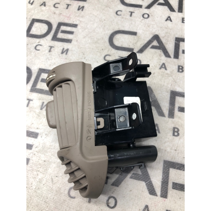 Дефлектор воздуховода (салон) Mercedes-Benz C-class W203 2007 3.0 a2038302554
