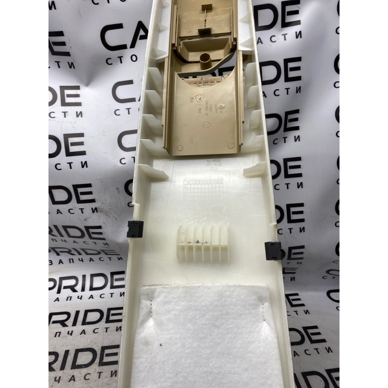 Обшивка Стойки (салон) Mercedes-Benz GL X164 2012 4.6 a1646909825