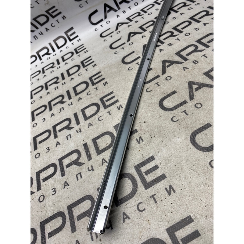 Молдинг лобового стекла (кузов и элементы) BMW 3-series E93 2010 3.0 N52 51767119100