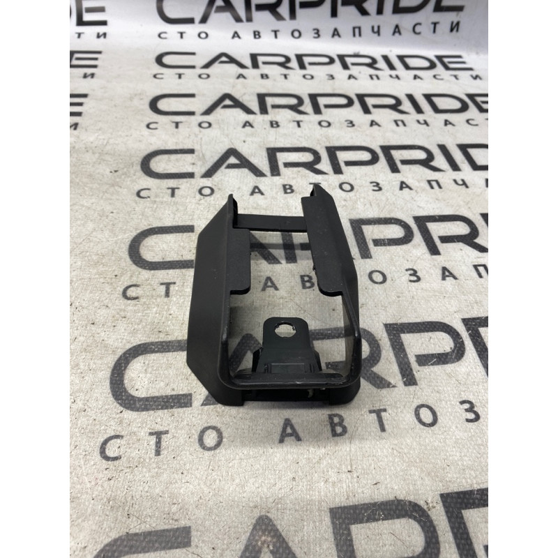 Заглушка сидения (салон) Cadillac Xt5 1 2016 3.6 233382758