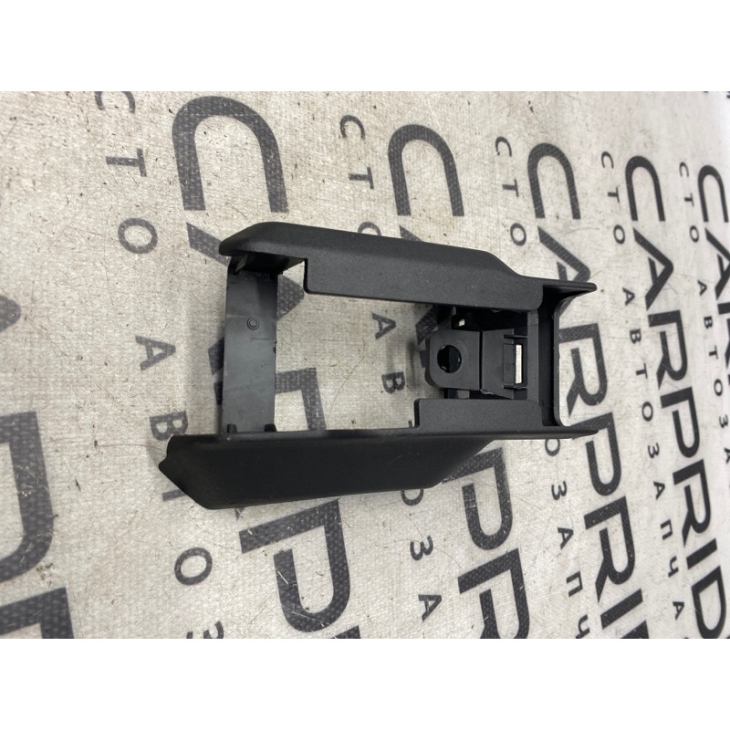 Заглушка сидения (салон) Cadillac Xt5 1 2016 3.6 233382758