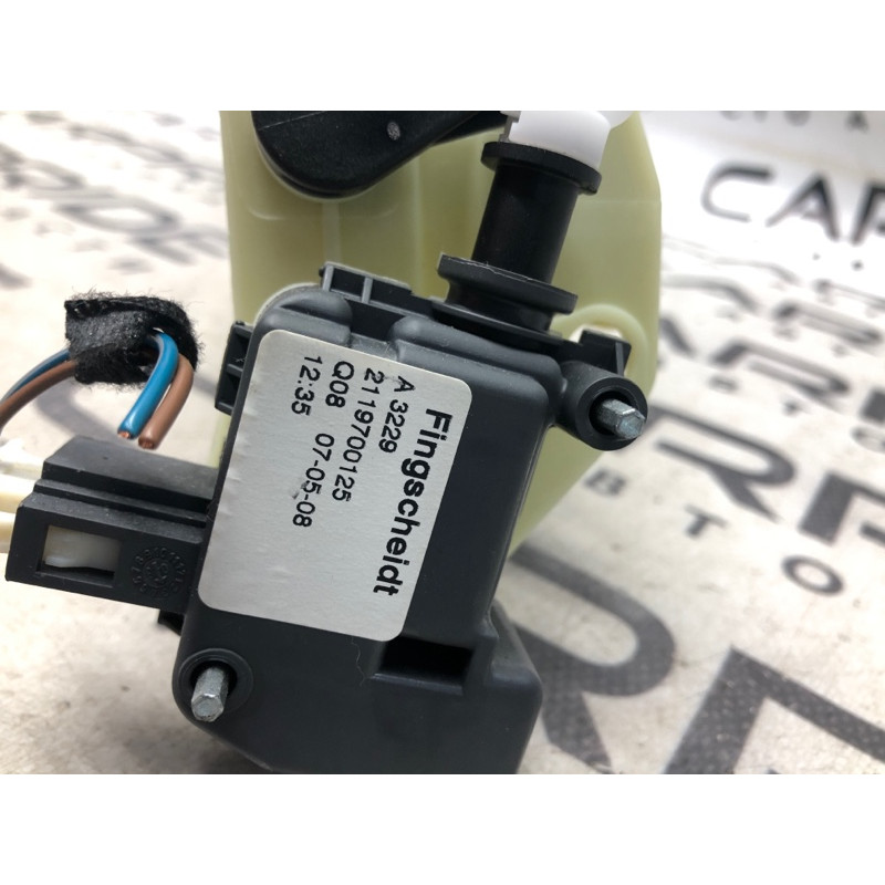 Привод подголовника (электрика) Mercedes-Benz E-class W211 2008 3.5 2119700125