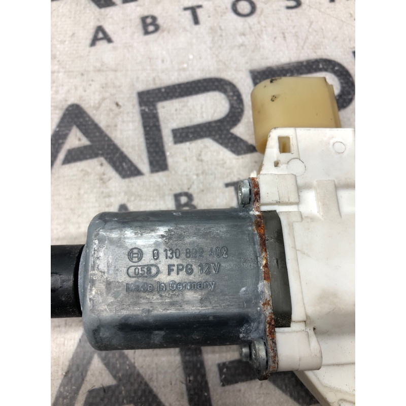 Мотор склопідйомника (електрика) BMW 3-series E92 2010 3.0 N54 0130822402