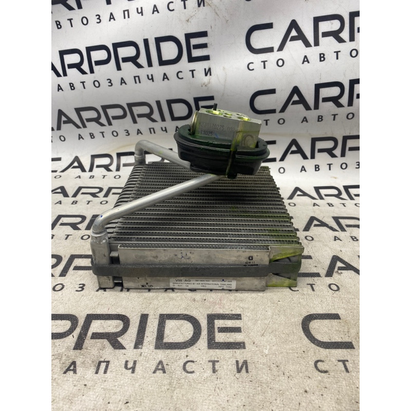 Испаритель кондиционера (отопление и кондиционирование) Volkswagen Passat B7 2014 1.8 561820103