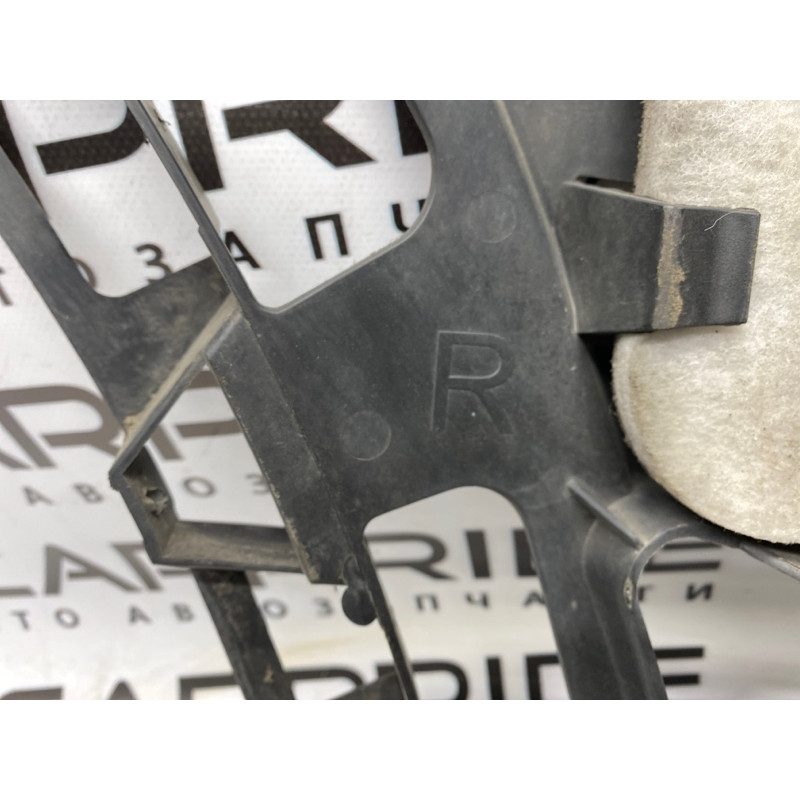 Крепление бампера (кузов и элементы) Mercedes-Benz GL X164 2012 4.6 a1648852814