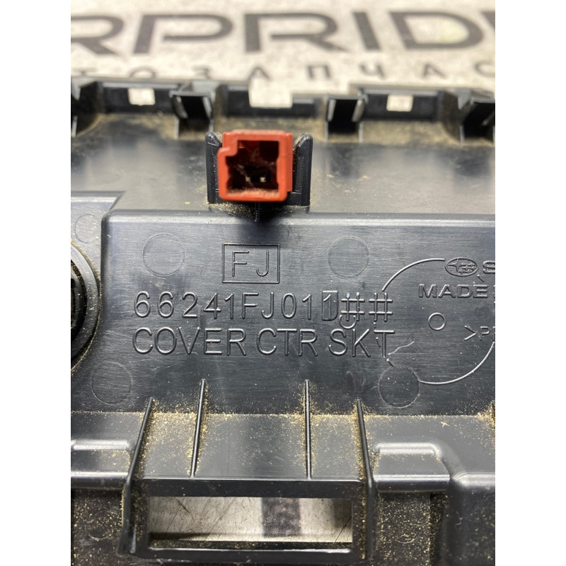 Накладка центральной консоли (салон) Subaru Impreza WRX 2019 66241fj011