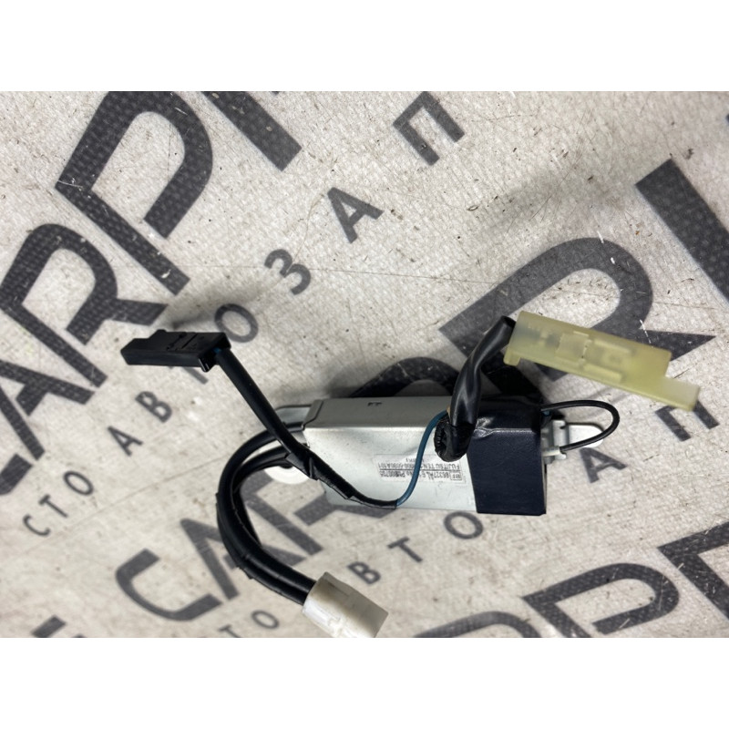 Усилитель антенны (электрика) Subaru Outback BS 2016 2.5 86327AL61A
