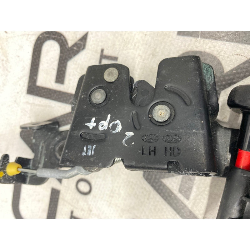 Замок сиденья (салон) KIA Optima TF 2015 2.4 897302T000