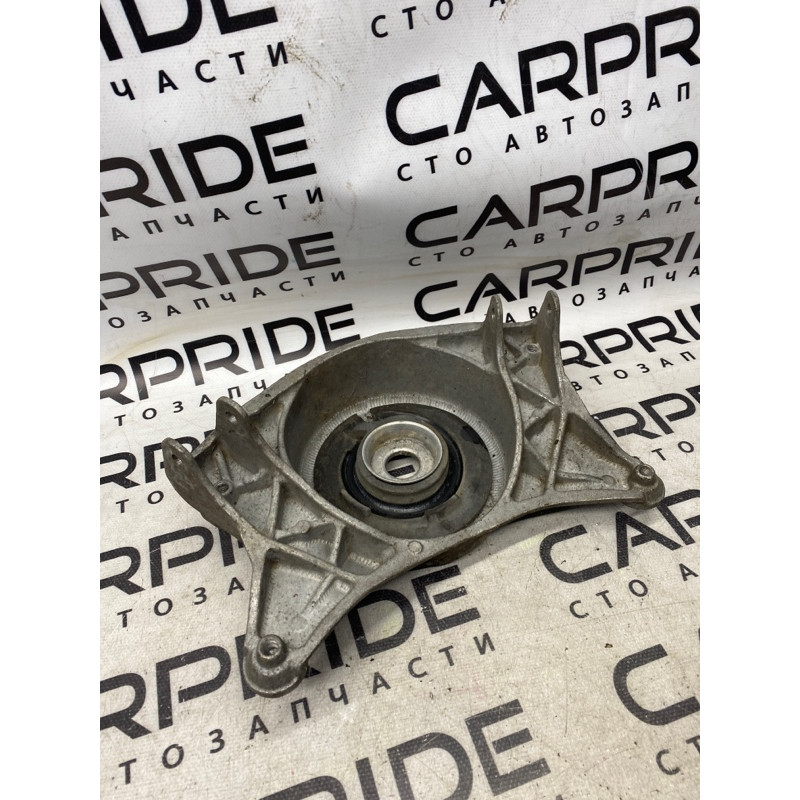 Опора стойки (подвеска) Audi Q5 8R 8r0412384