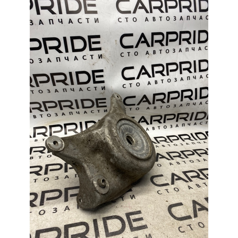 Опора стойки (подвеска) Audi Q5 8R 8r0412384