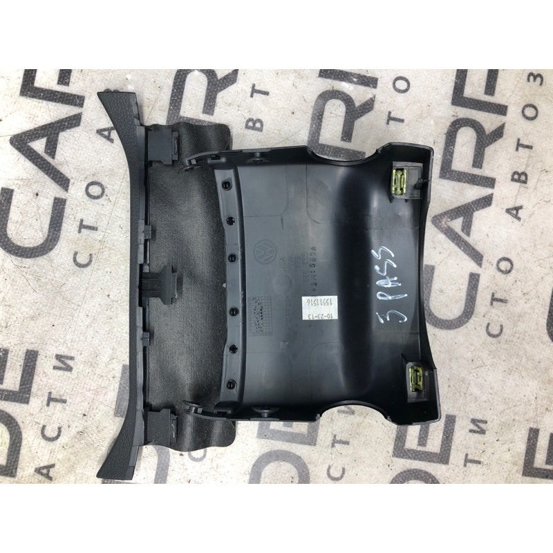 Кожух рульової колонки верхній (салон) Volkswagen Passat B7 2014 1.8 561858565