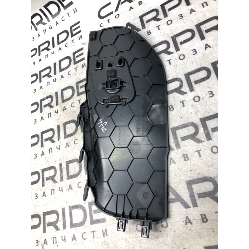 Накладка центральной консоли (салон) FORD Focus MK3 2015 2.0 F1EZ5804619CA