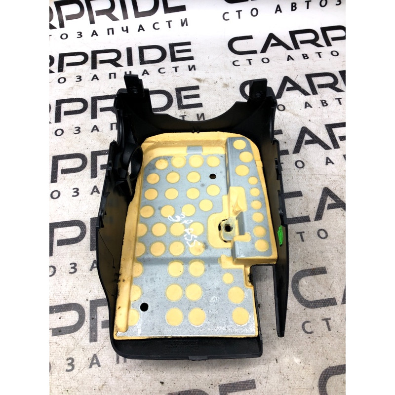 Кожух рульової колонки нижній (салон) Volkswagen Passat B7 2014 1.8 561858566