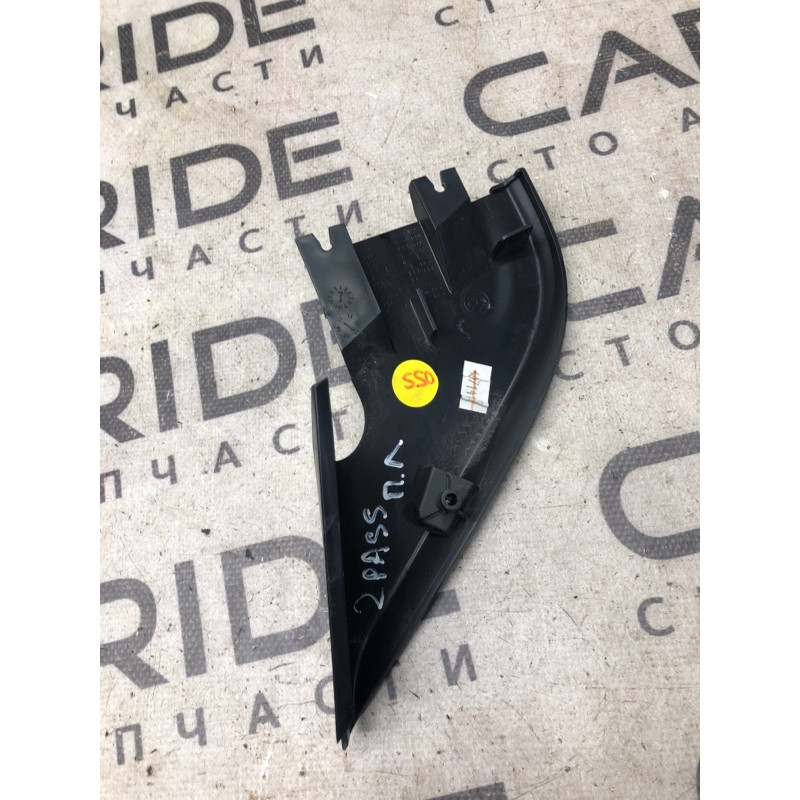 Молдинг двери (уголок) внутренний (кузов и элементы) Volkswagen Passat B7 2014 1.8 561837993