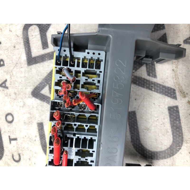 Блок предохранителей (электрика) Jeep Renegade BU 2020 2.4 51975322