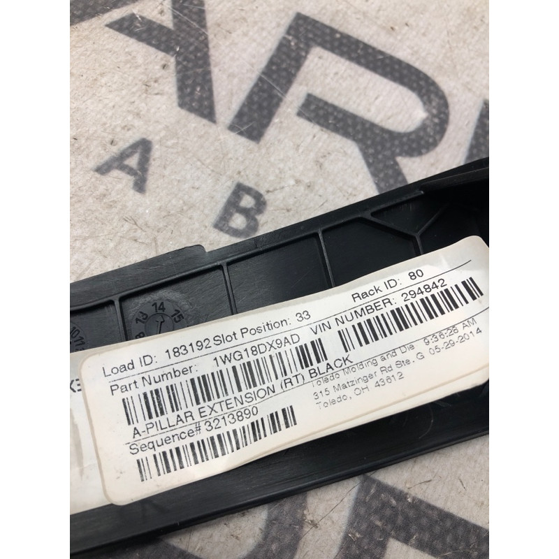 Обшивка Стойки (салон) Jeep Cherokee KL 2014 3.2 1wg18dx9ad