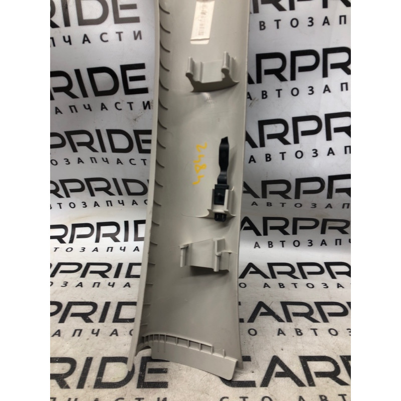 Обшивка Стойки (салон) Jeep Cherokee KL 2014 3.2 1uc97hdaac