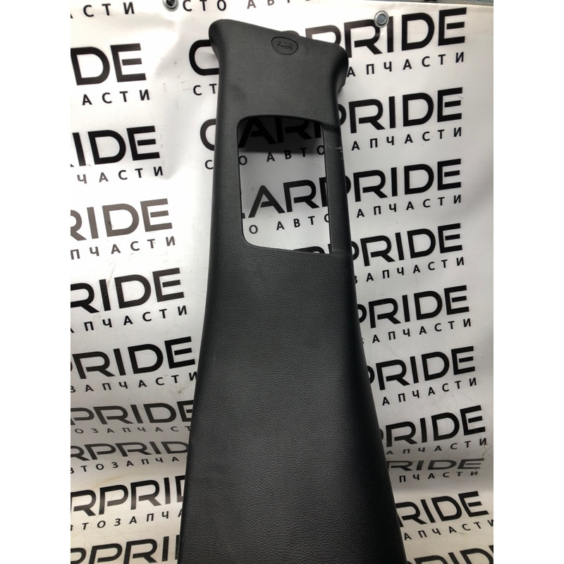 Обшивка Стойки (салон) Jeep Cherokee KL 2014 3.2 1uc99dx9ac