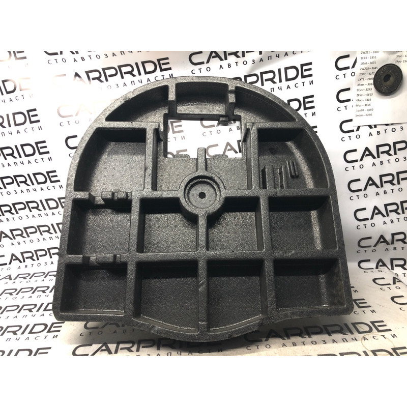 Лоток багажника (салон) Jeep Renegade BU 2020 2.4 68270365AA