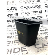 Лоток багажника