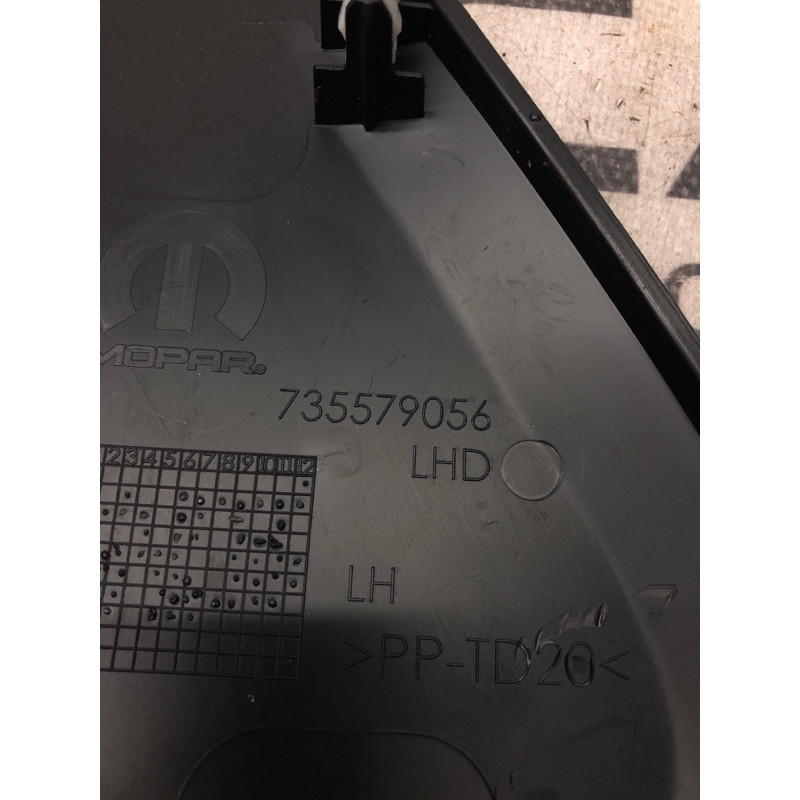 Накладка торпеды боковая (салон) Jeep Renegade BU 2020 2.4 5UW03LXHAA