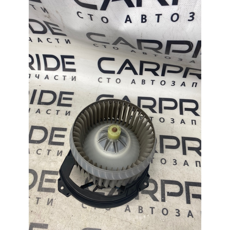 Мотор печки (отопление и кондиционирование) Jeep Cherokee KL 2014 3.2 68223053AA